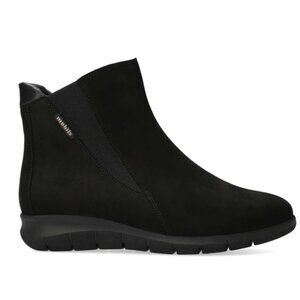 Mobils Idilia ankle winter boot by Mephisto in black suede